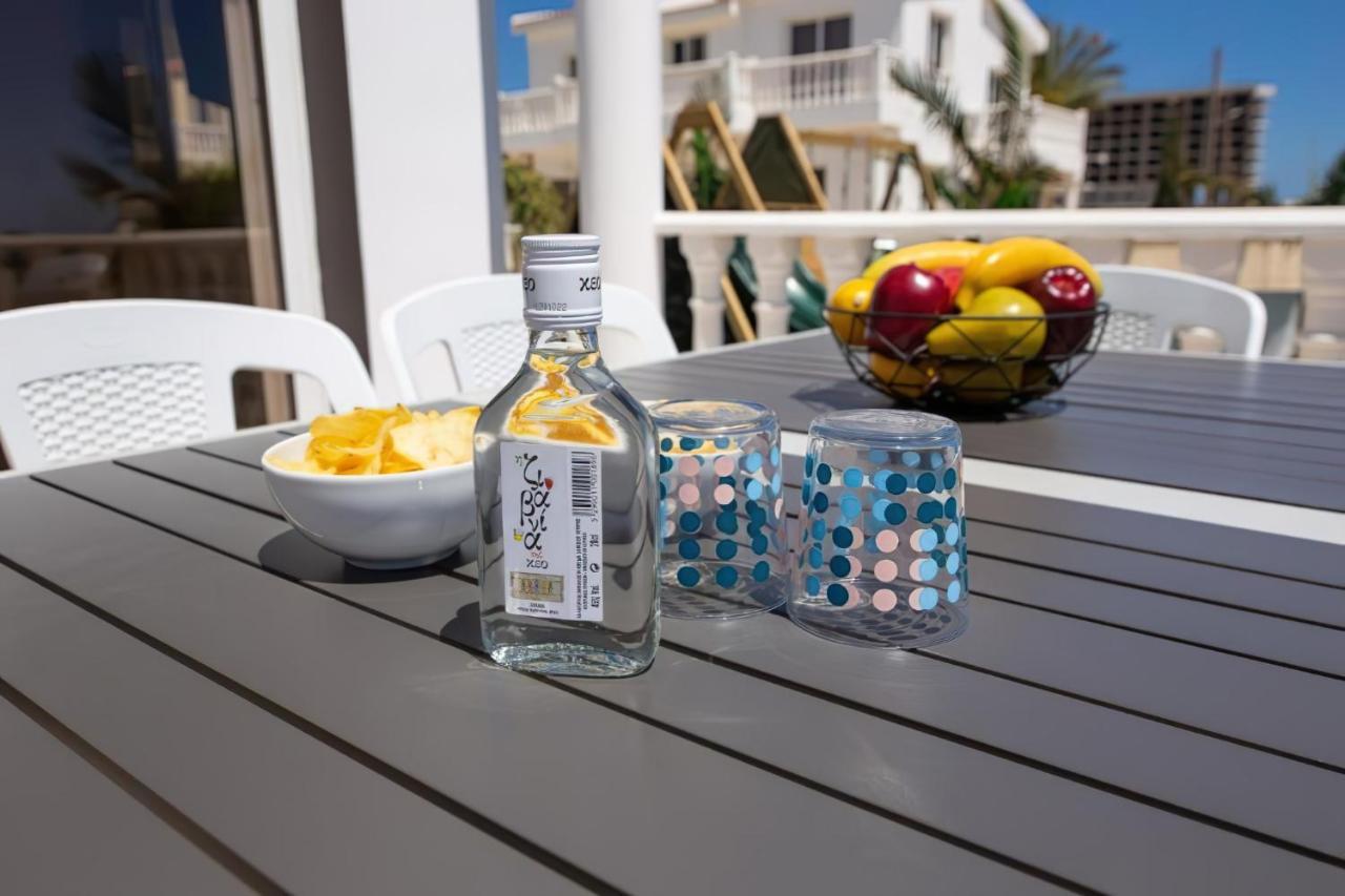 איה נאפה Villa Suncity Boutique Beachfront מראה חיצוני תמונה