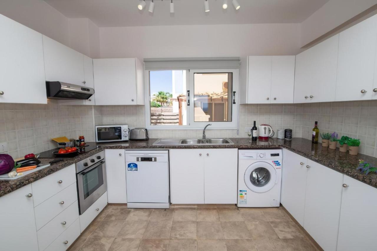 איה נאפה Villa Suncity Boutique Beachfront מראה חיצוני תמונה