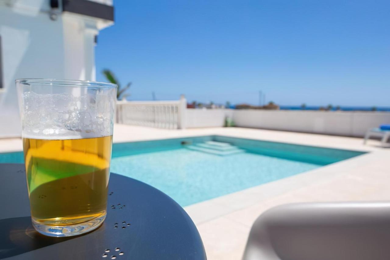 איה נאפה Villa Suncity Boutique Beachfront מראה חיצוני תמונה