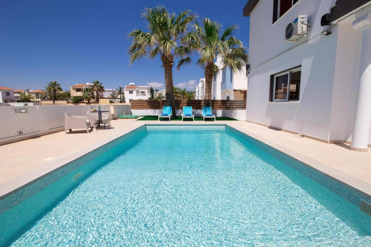 איה נאפה Villa Suncity Boutique Beachfront מראה חיצוני תמונה